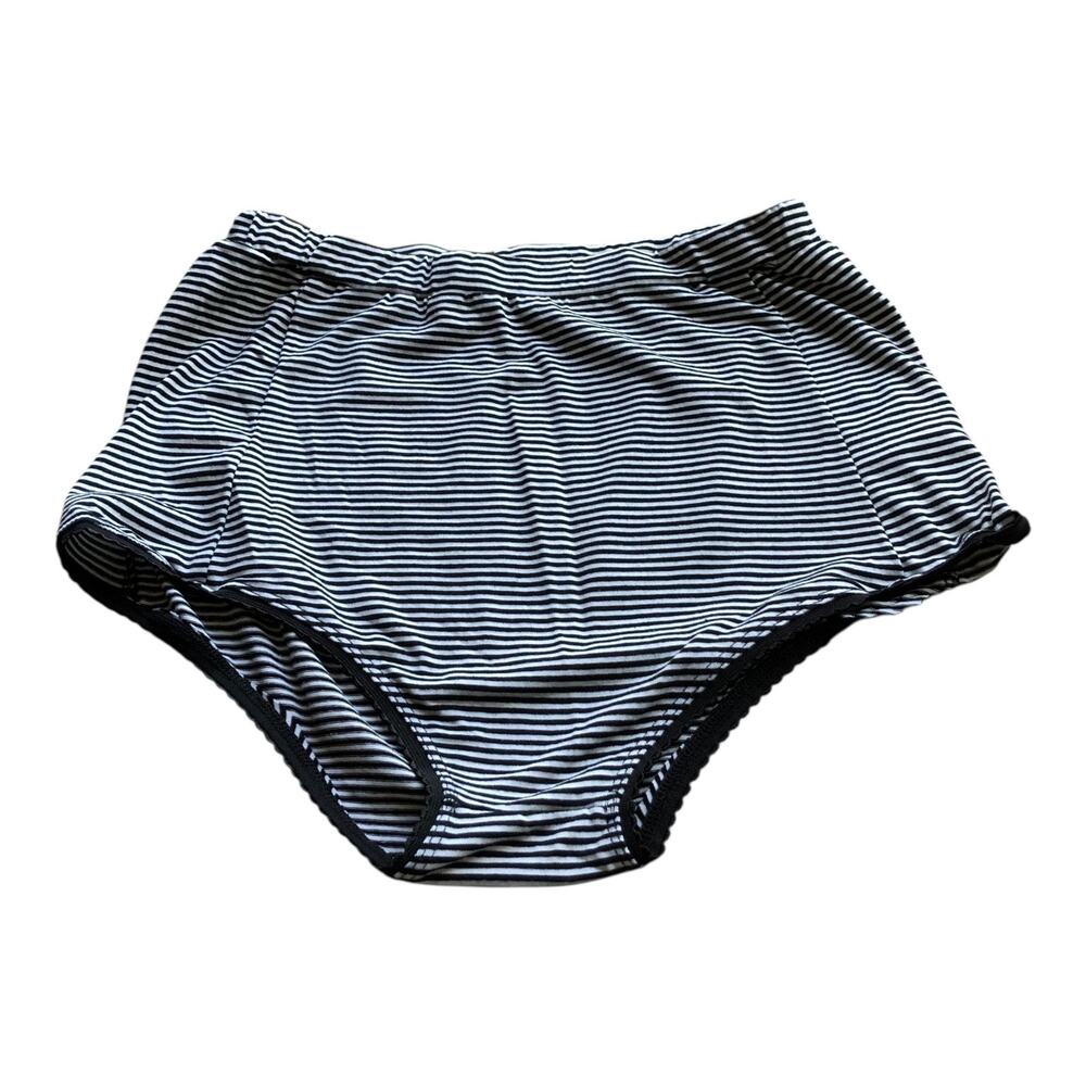 POL High Waist Black White Stripe Bloomer Shorts Lounge Stretch Casual PaSize La